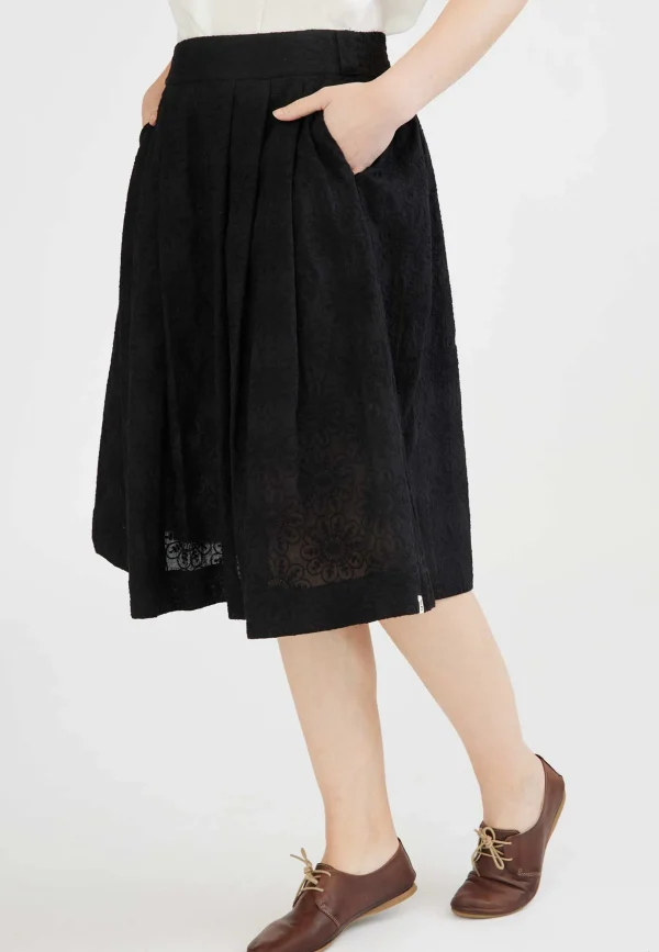 GROBUND Nelly nederdelen - den i sort med blomster-broderi