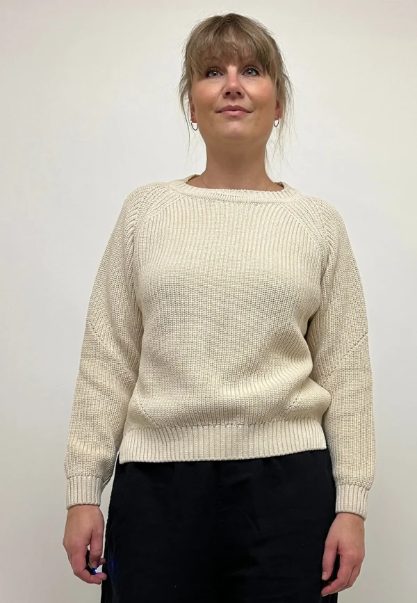 GROBUND Sally strik - den i beige